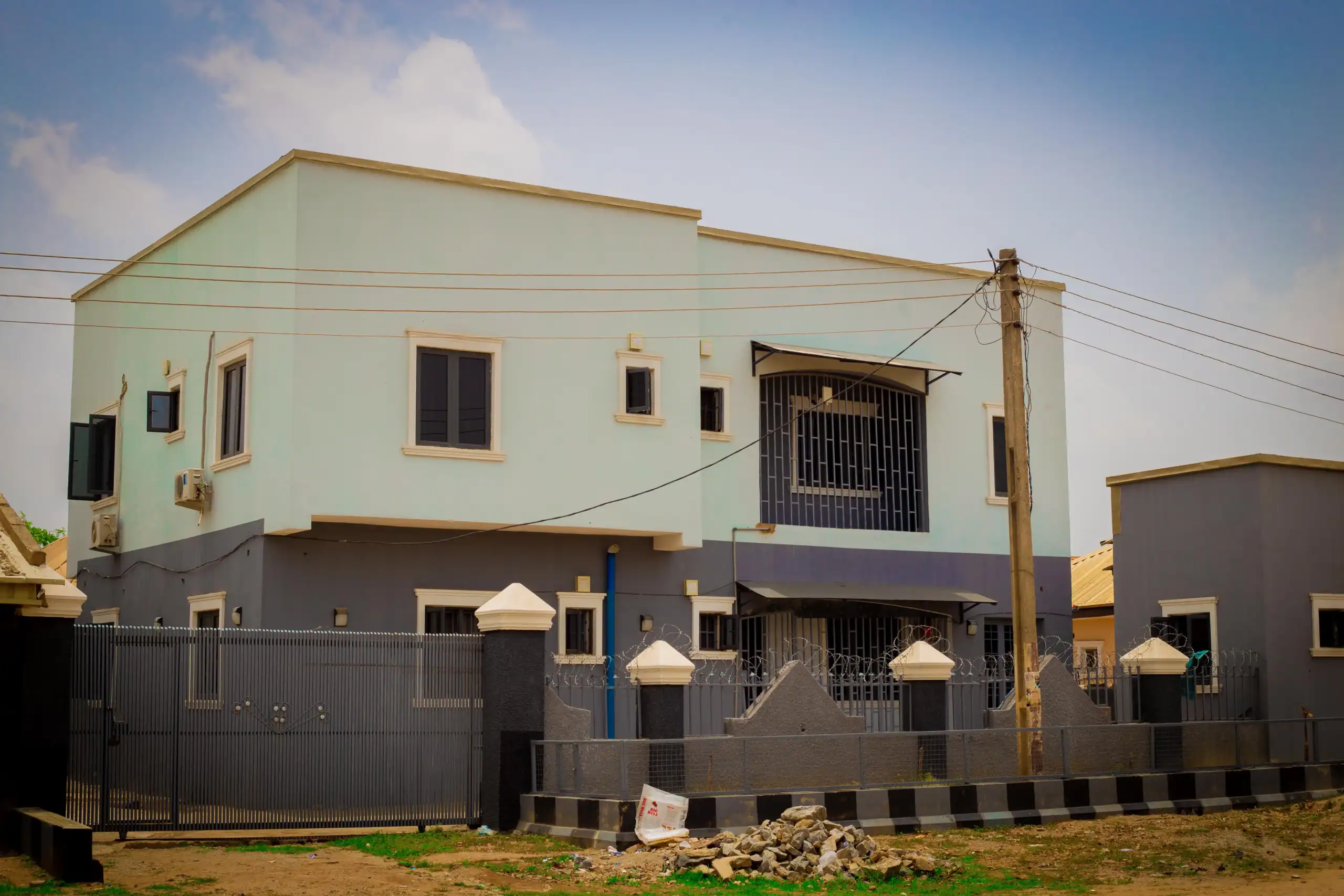 2 units of 2-bedroom flat